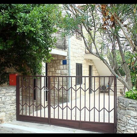 Apartments Boljat Supetar Buitenkant foto