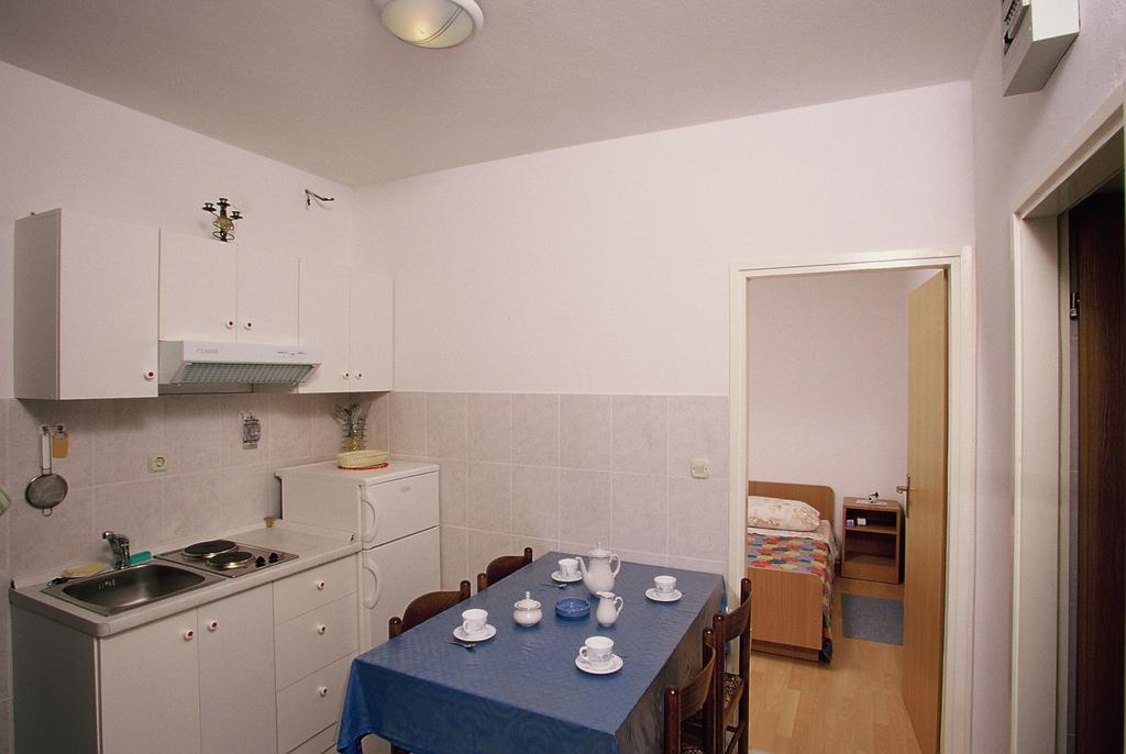 Apartments Boljat Supetar Kamer foto